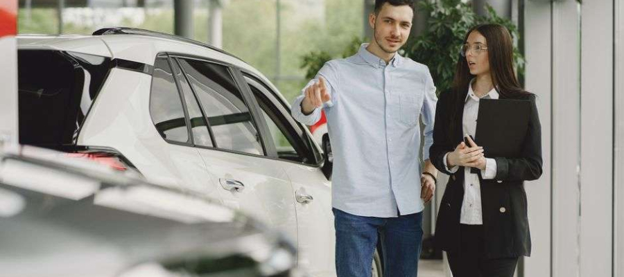 How Does Financing a Car Work in the UK?