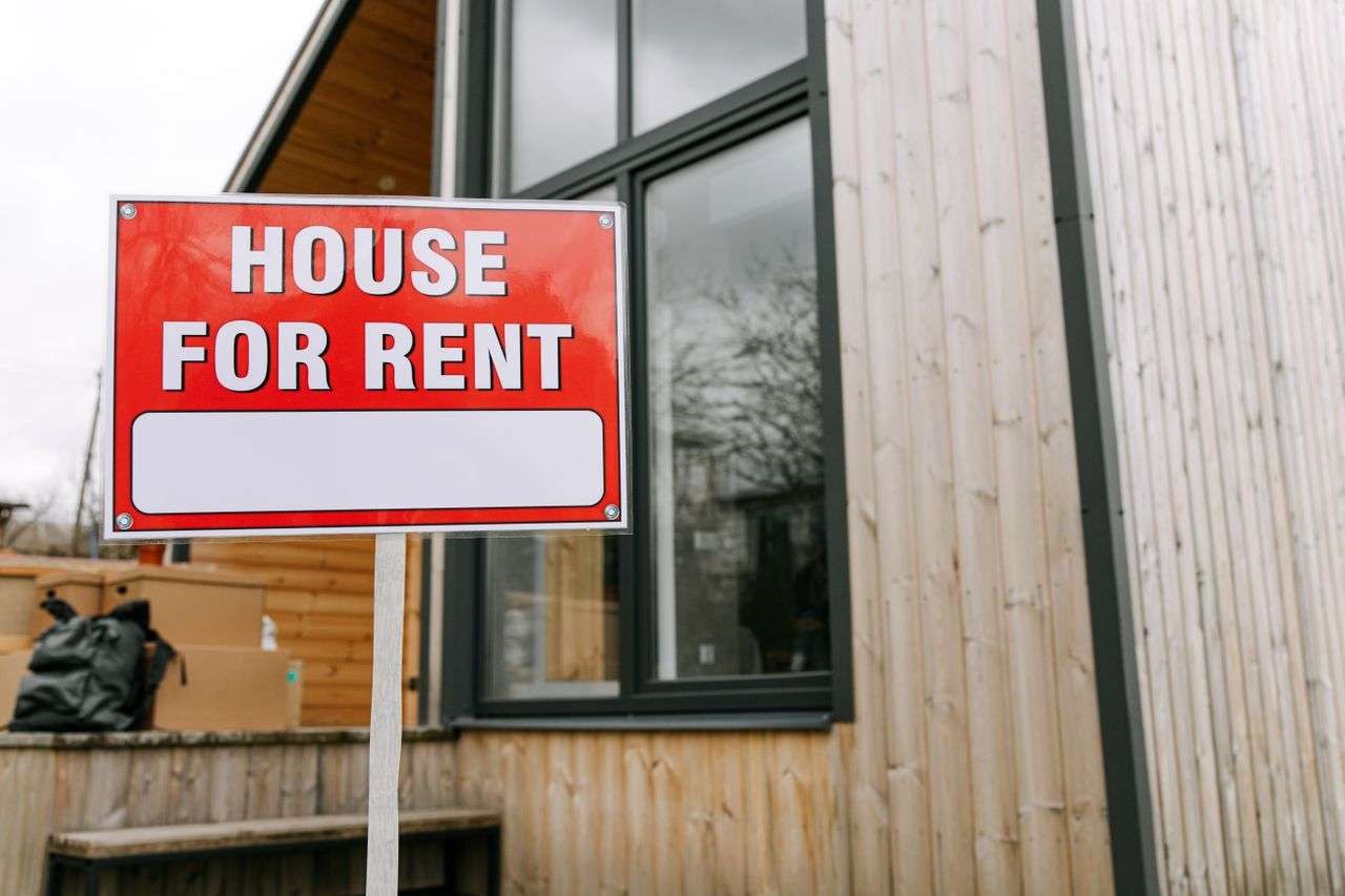 A house that has been put up for rent